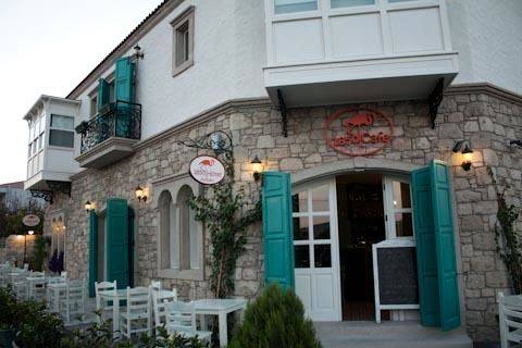 1850 Alaat Hotel