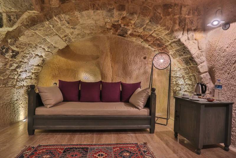 Acropolis Cave Suite