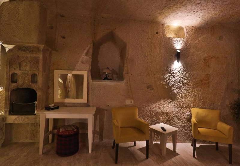 Acropolis Cave Suite