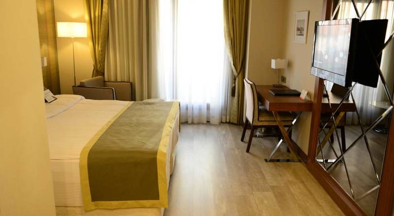 Adana Plaza Hotel