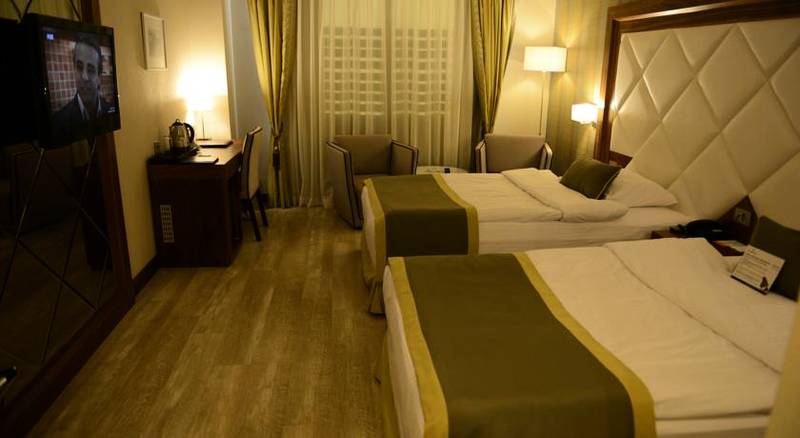 Adana Plaza Hotel