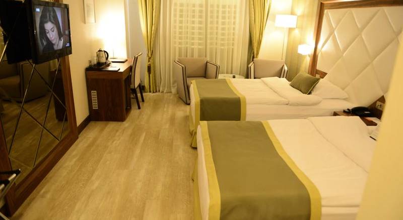 Adana Plaza Hotel