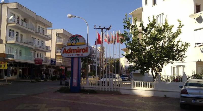 Admiral Hotel