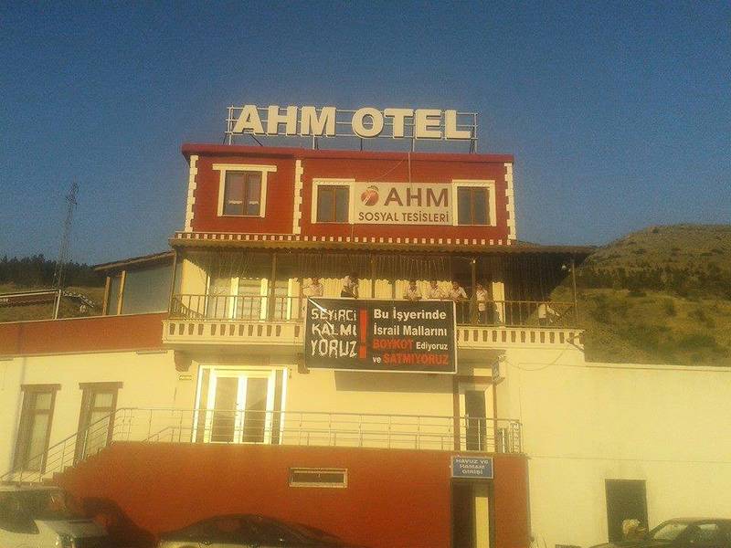 Ahm Otel Yahyal