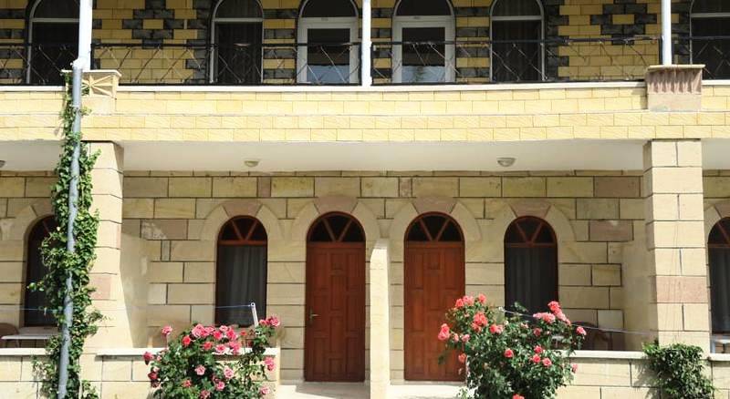 Akar Hotel