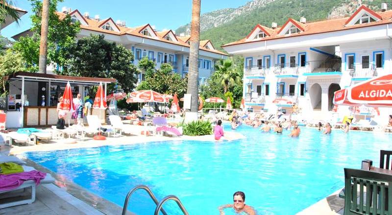 Akdeniz Beach Hotel