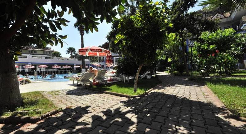 Akdeniz Beach Hotel