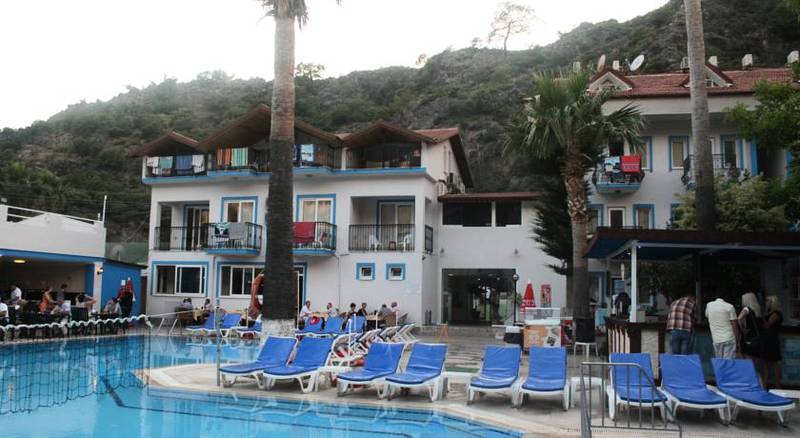 Akdeniz Beach Hotel