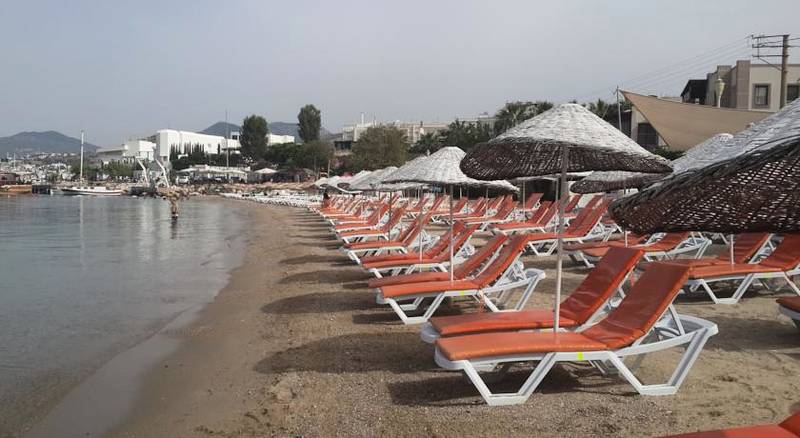 Akkan Beach Hotel