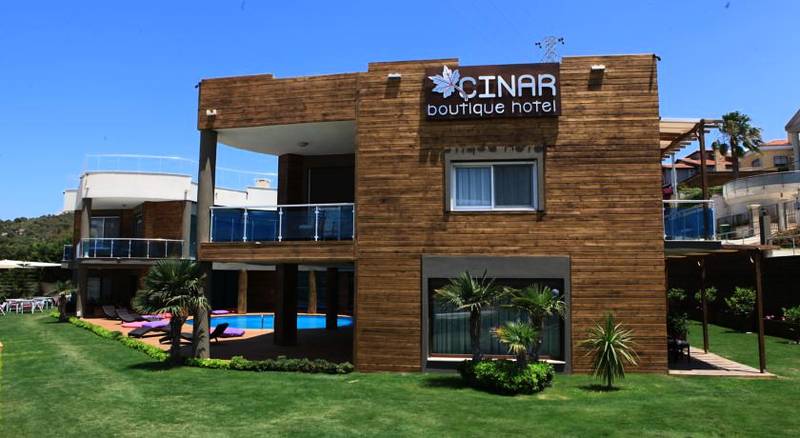 Alaat nar Hotel