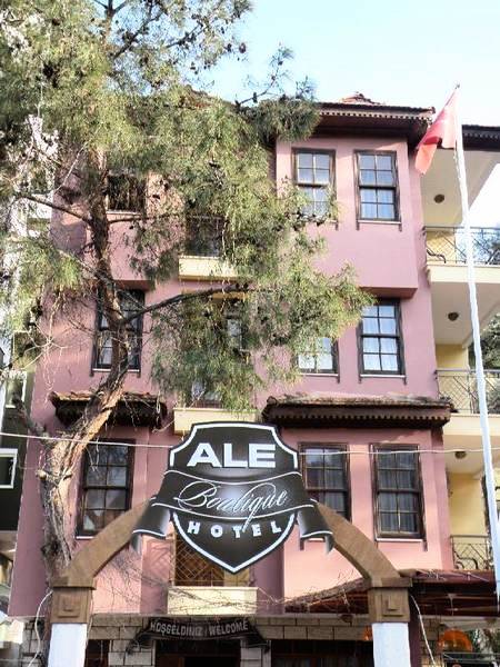 Ale Hotel