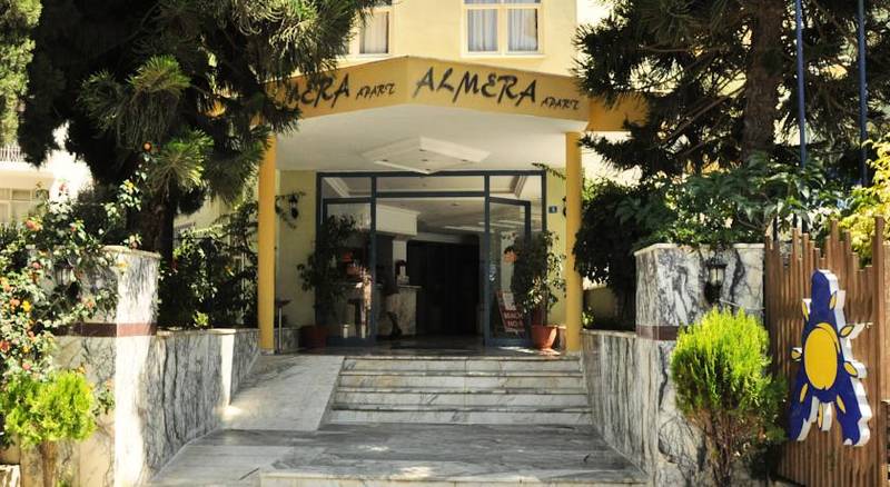 Almera Apart Hotel