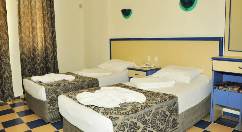 Almera Apart Hotel