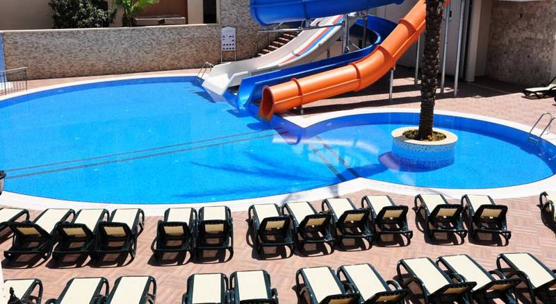 Almera Park Apart Hotel