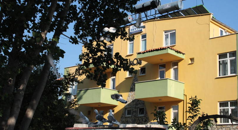 Altnoluk Zeytin Otel