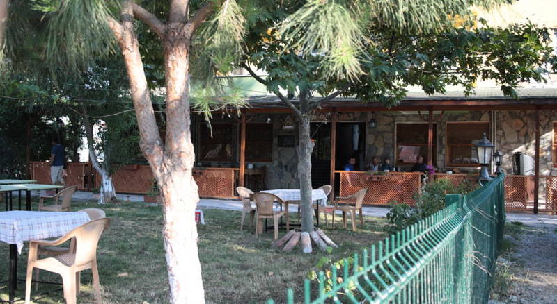 Altnoluk Zeytin Otel