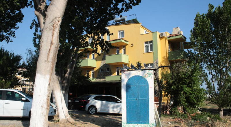 Altnoluk Zeytin Otel