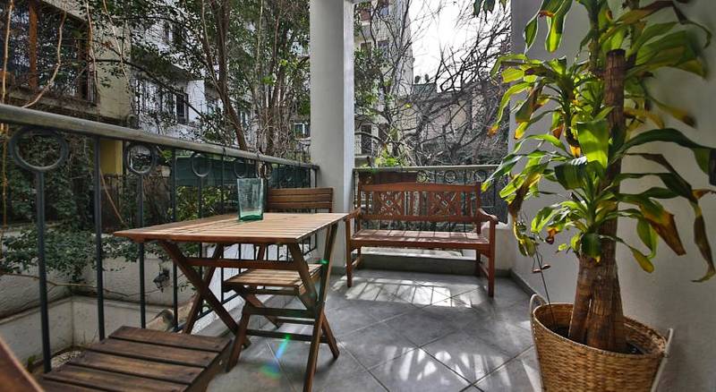 Amedros Suites