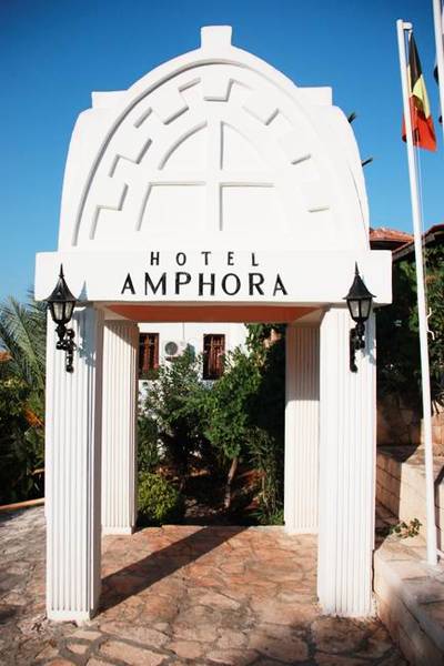 Amphora Hotel