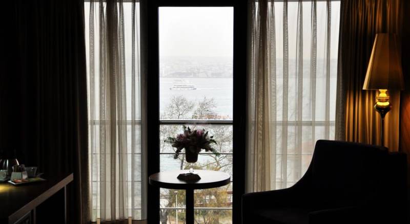 Anjer Hotel Bosphorus