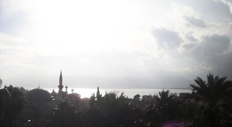 Antalya Esen Otel