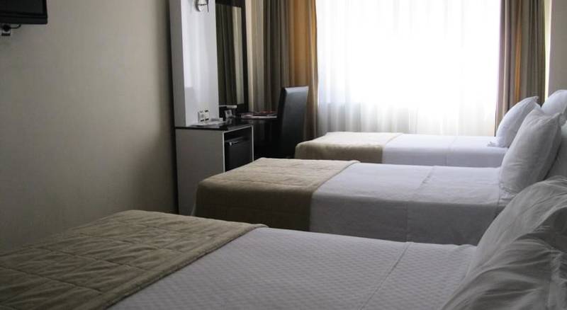 Anya Suit Otel