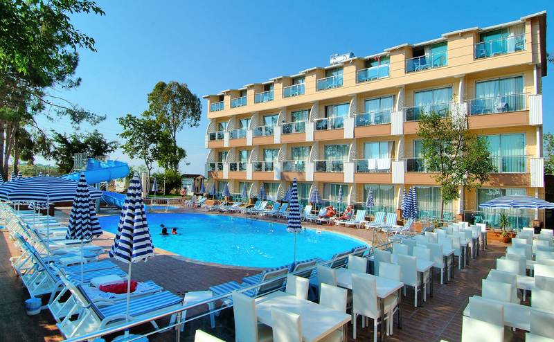 Aperion Beach Hotel