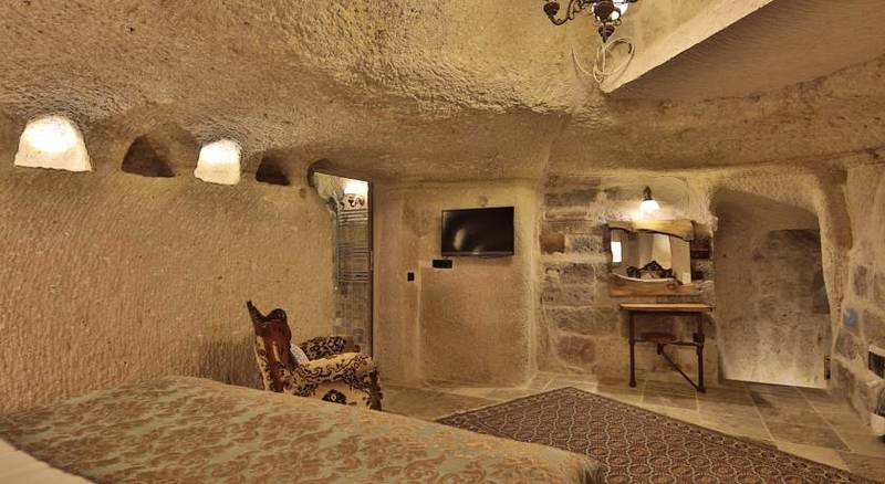 Aren Cave Hotel