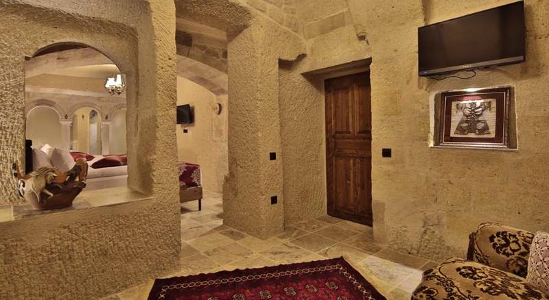 Aren Cave Hotel