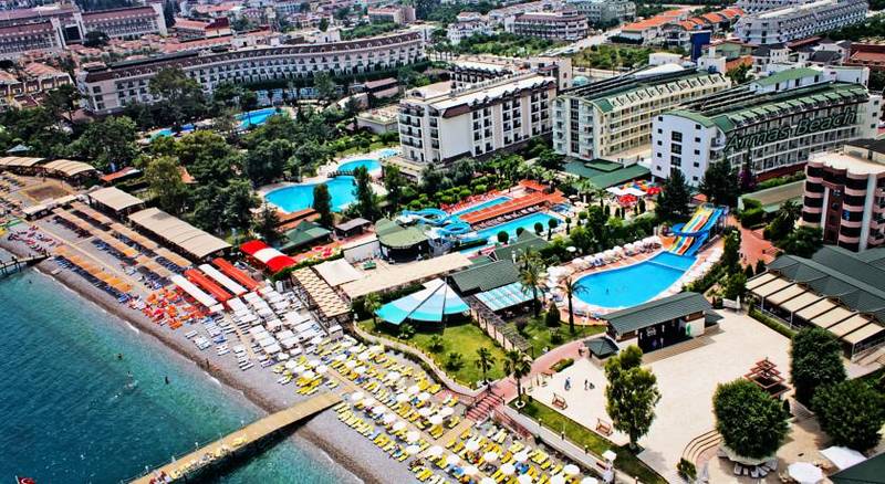 Armas Beach Hotel