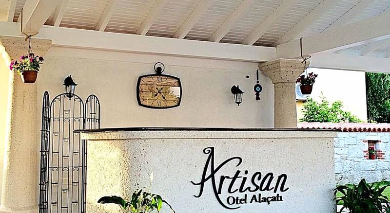 Artisan Hotel