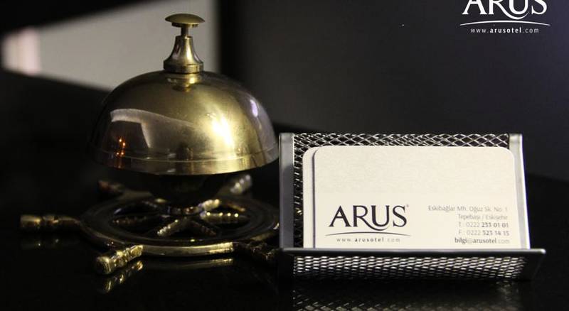 Arus Otel