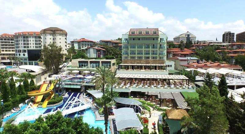 Sealife Buket Resort & Spa