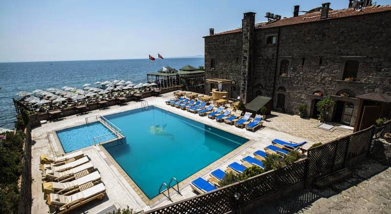 Assos Kervansaray Otel