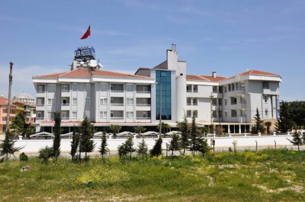 Ata Hotel