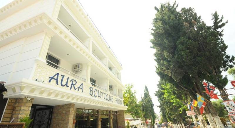 Aura Hotel