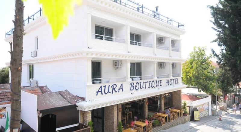 Aura Hotel