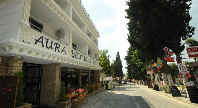 Aura Hotel