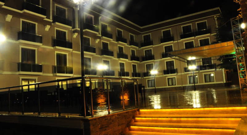 Aygr Otel