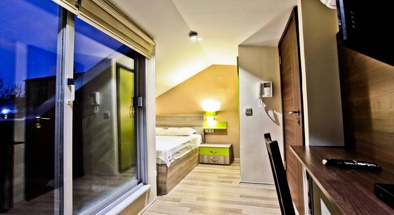 Balat Suites