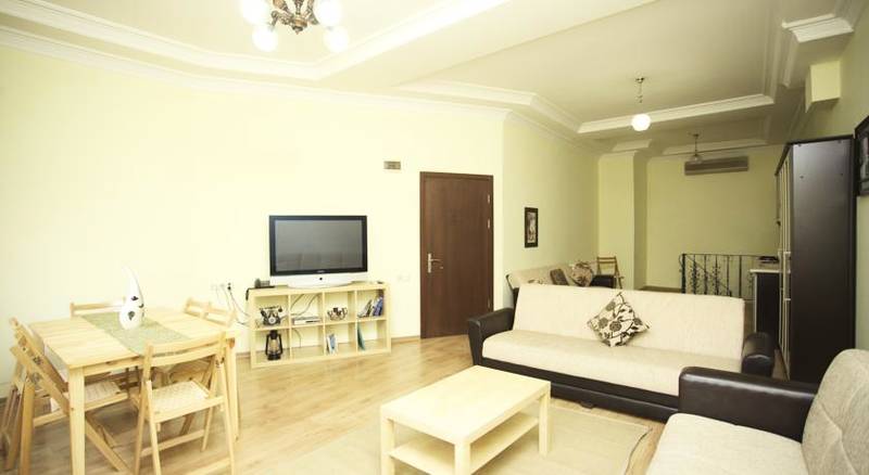 Balat Suites