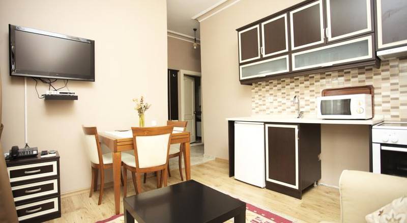 Balat Suites