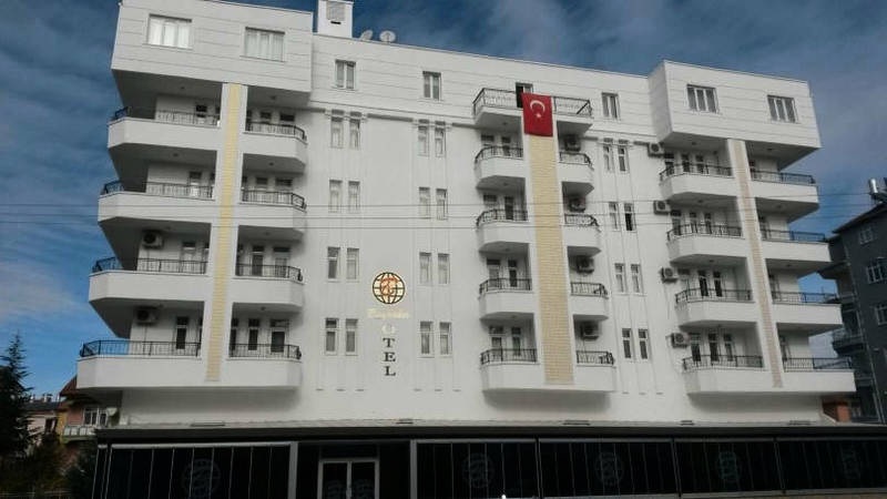 Bayrak Otel