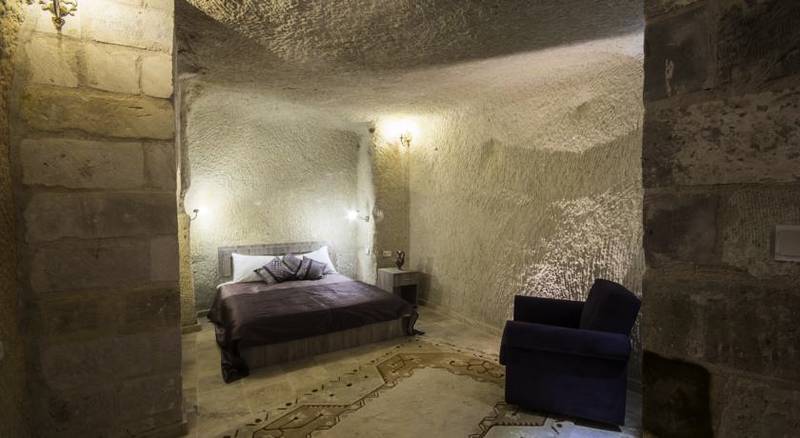 Bedrock Cave Hotel