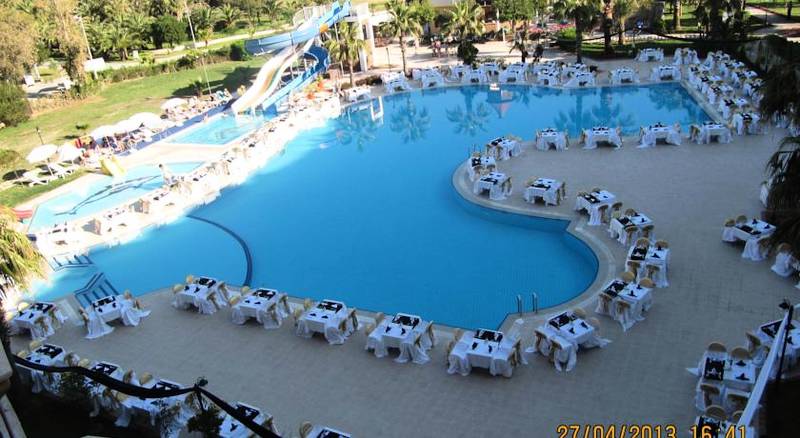 Bella Resort Hotel & Spa