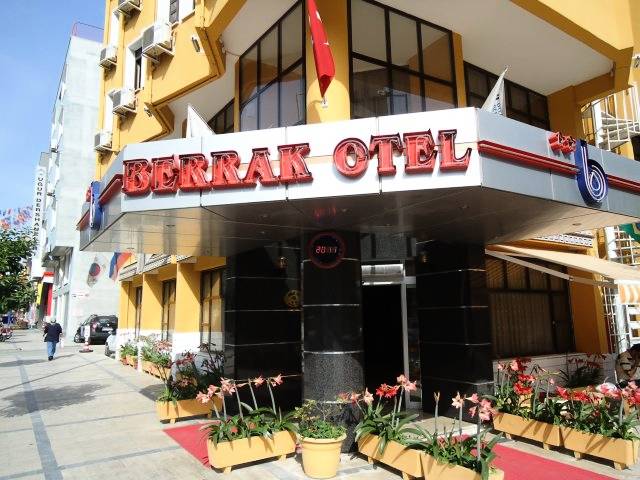 Berrak Otel