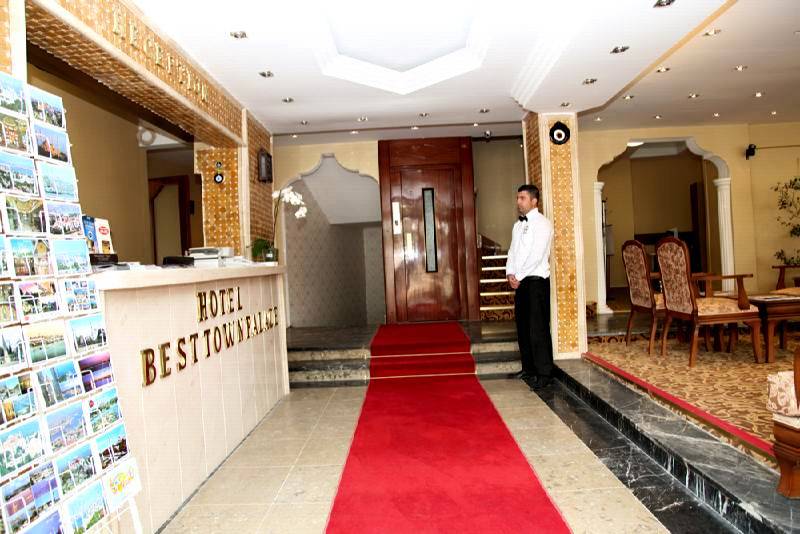 Best Town Palace Hotel