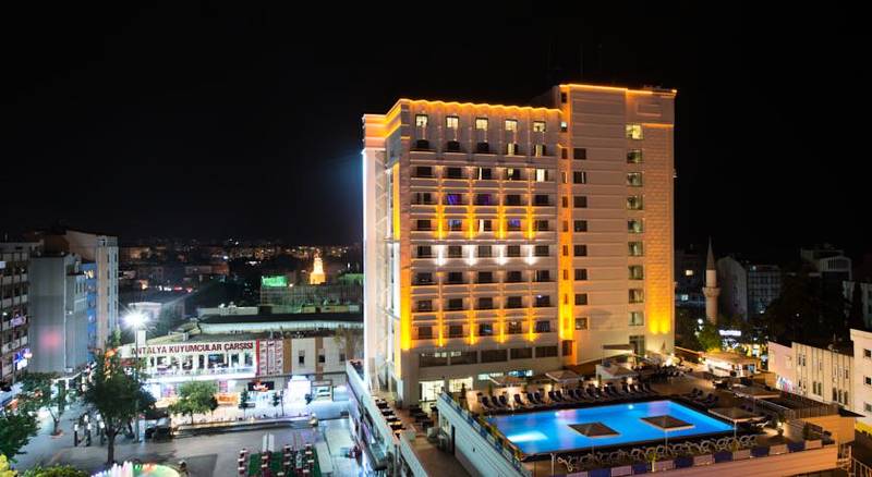 Khan Hotel