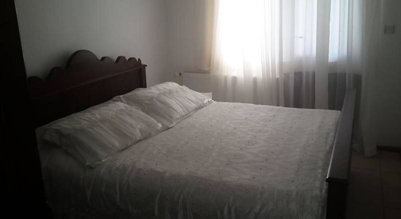 Beyaz Balina Apart Hotel