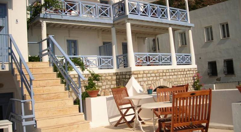 Beyaz Hotel